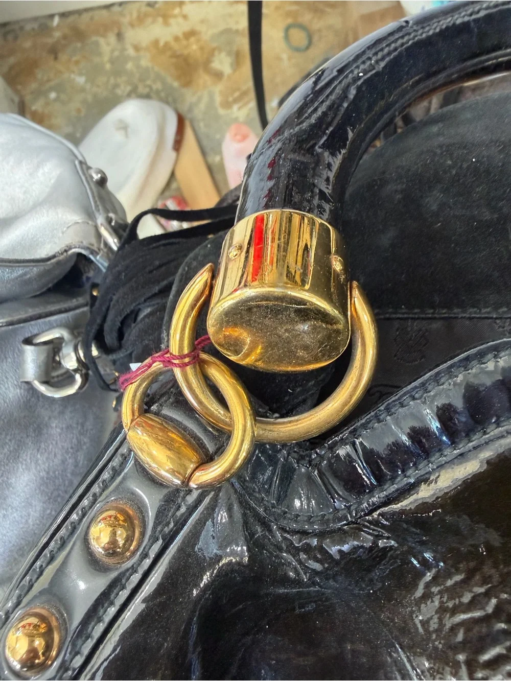 Large Gucci hombre, patent leather with bamboo tassels